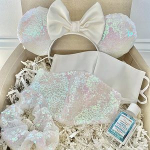 NEW Minnie Mouse Ears Face Mask Vacation Bundle